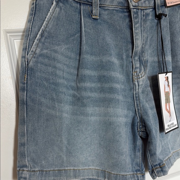NWT BCBGeneration relaxed trouser shorts bundle Sz 7 - Picture 5 of 12